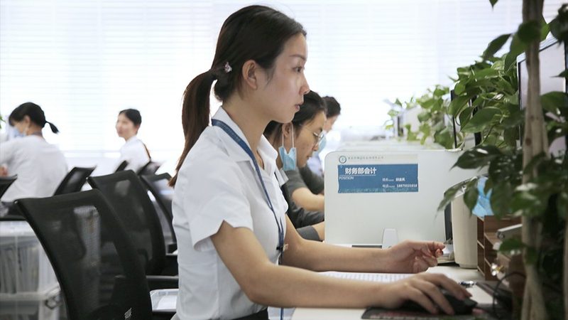 作品版權登記代理，如何選擇性價比高的服務？**
